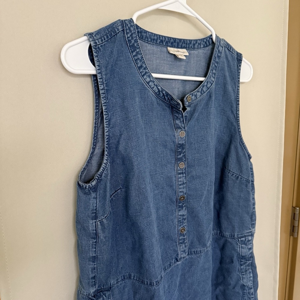 J. Jill Denim Womens Small Blue Button Up Chambray Tank Top Sleeveless Blouse - Picture 2 of 7